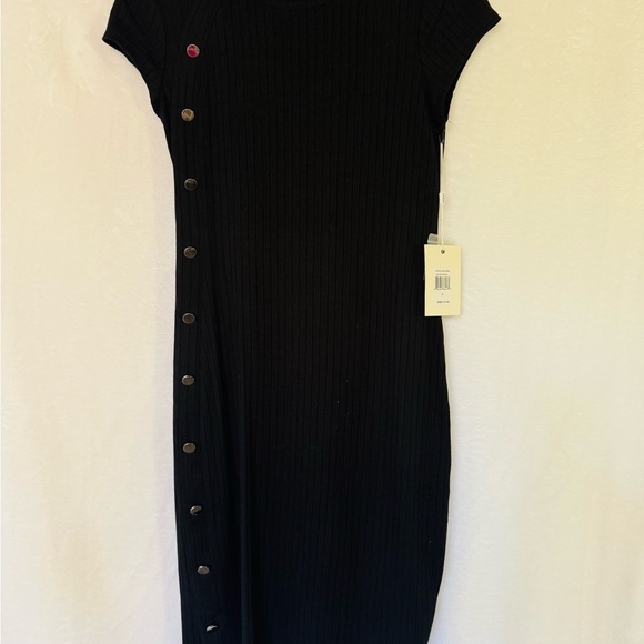 Black Ribbed Button-Accent Midi Dress - Picture 2 of 7